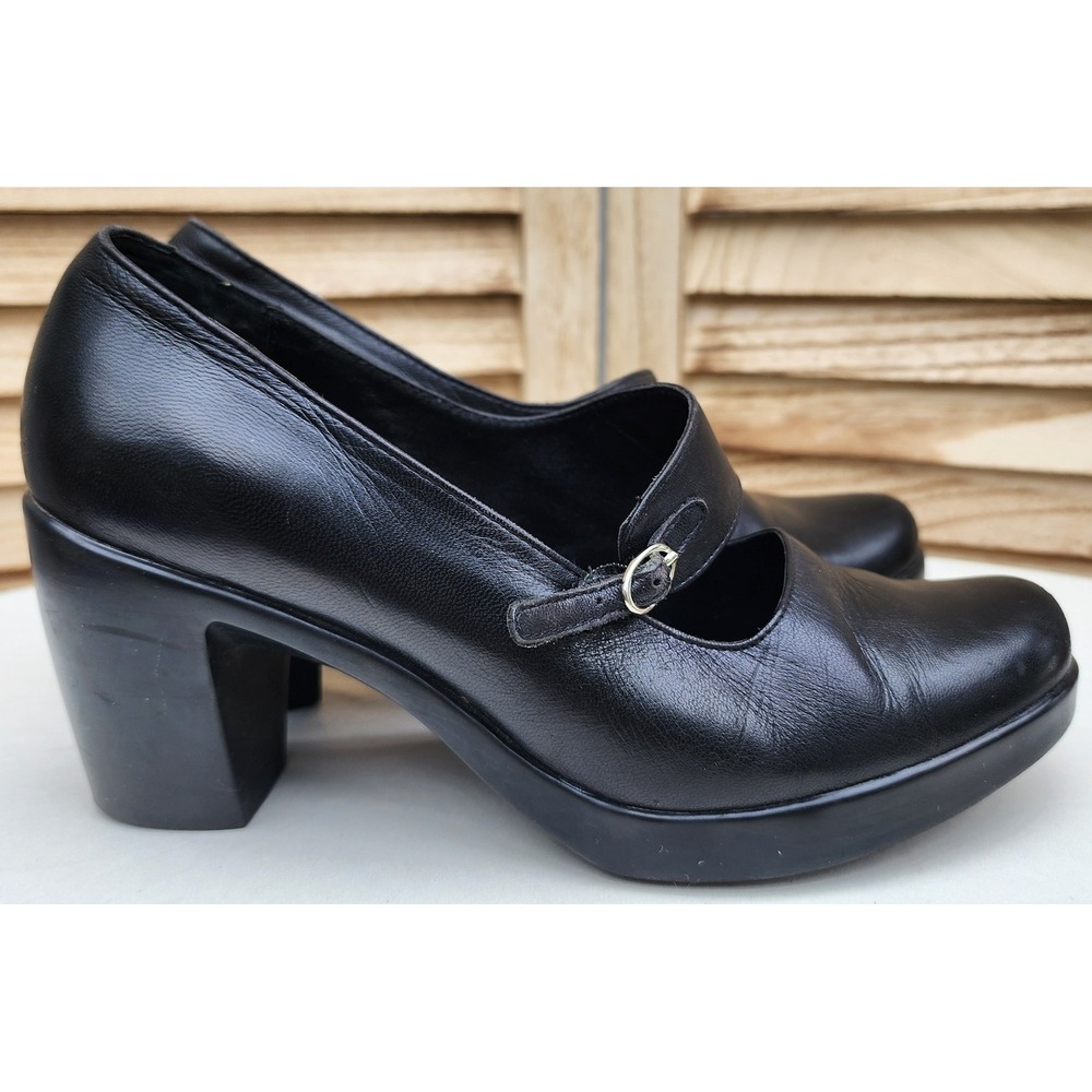 Dansko EU 38 Black Leather Mary Jane Block Heel Pumps Quiet Luxury Minimalist